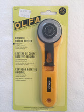 Load image into Gallery viewer, Olfa Rotary Cutter 45mm
